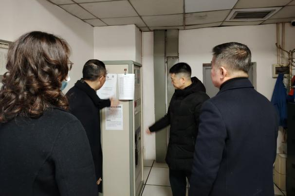 省尊龙凯时集团党委书记、董事长游勇检查督导春节安全生产并看望慰问干部员工