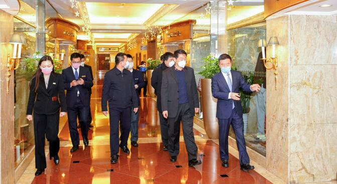 集团党委书记、董事长任丁一行 赴锦江宾馆督导检查疫情防控工作